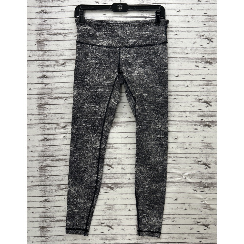 Lululemon Women's Leggings Size 8 Black Geometric Pull On Active Leggings